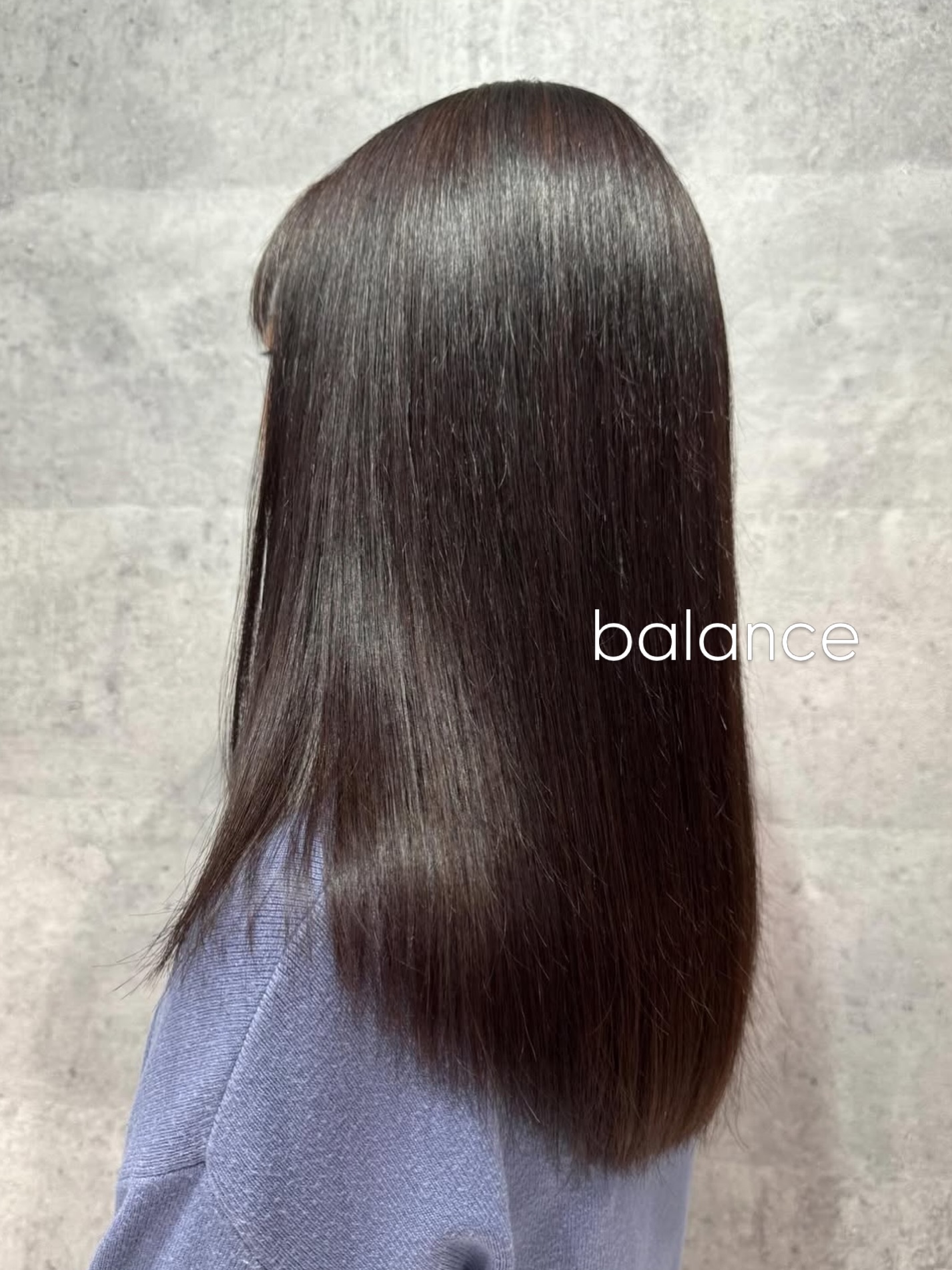 艶髪爆誕✦.*✧︎*暗髪に透明感をプラスでツヤ感もup✧︎*。ᖭི༏ᖫྀ⁡韓国アイドルのようなツヤサラな極上暗髪に.•*¨*•.¸¸♬•*¨*•.¸¸♬•*¨*♪.•*♬•*¨*♪.•*¨*♬•⁡⁡#新宿美容室 #韓国アイドルヘア #黒髪ロング #透明感カラー #艶髪⁡